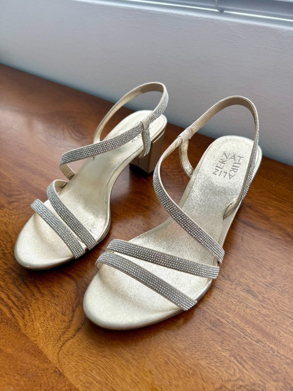 Naturalizer Vanessa Sandal (Champagne)